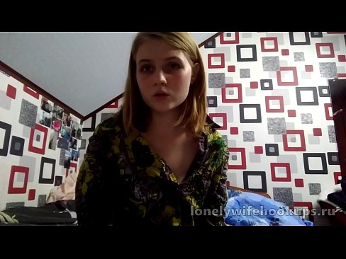 ❤️ Young blonde student from Russia likes bigger dicks. Sex video at us ❌