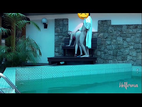 ❤️ Boss invites maid to the pool, but couldn't resist a hot Sex video at us ❌